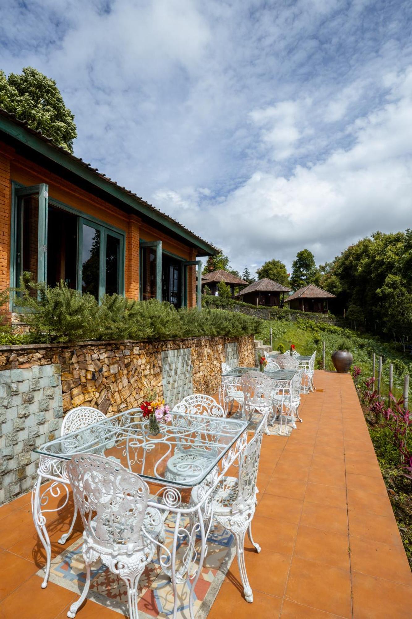 Munduk Farmhouse Exterior photo